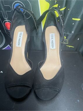 Steve Madden Black Suede Peep-Toe Ankle Strap Heels